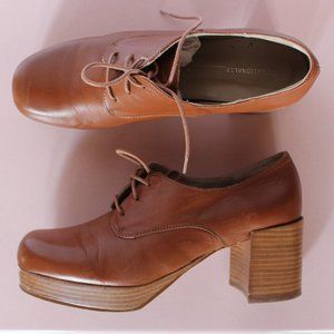 Intentionally Blank Albany Platform Shoes TAN